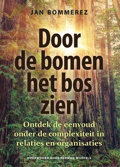 Afbeelding van Door de bomen het bos zien