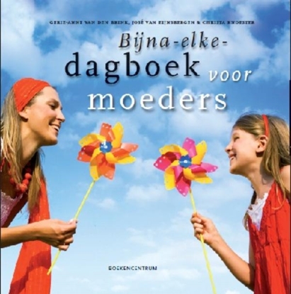 Afbeeldingen van Bijna-elke-dagboek voor moeders