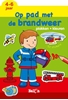 Afbeelding van Plakken en kleuren Op pad met de brandweer 4-6 jaar