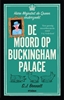 Afbeelding van Hare Majesteit de Queen onderzoekt De moord op Buckingham Palace
