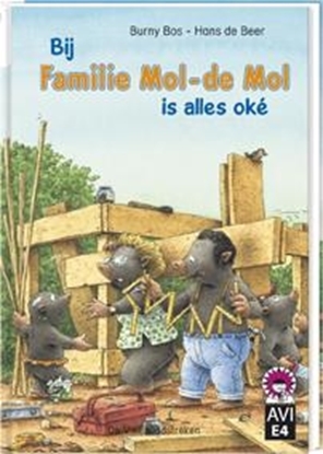Afbeeldingen van Hoera, ik kan lezen! Bij familie Mol-de Mol is alles oké