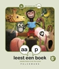 Afbeelding van aap leest een boek