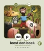 Afbeelding van aap leest een boek