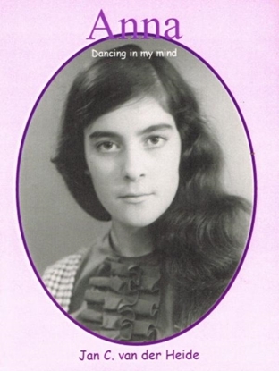 Afbeeldingen van ANNA Dancing in my mind