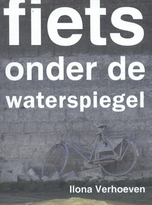 Afbeeldingen van Fiets onder de waterspiegel