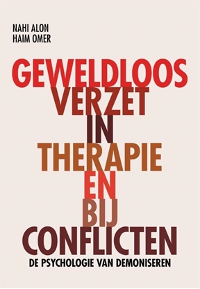 Afbeeldingen van Geweldloos verzet in therapie en bij conflicten