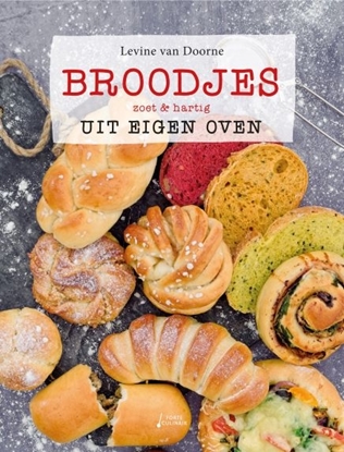 Afbeeldingen van Broodjes uit eigen oven