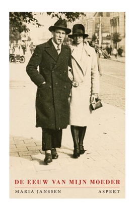 Afbeeldingen van De eeuw van mijn moeder GLB