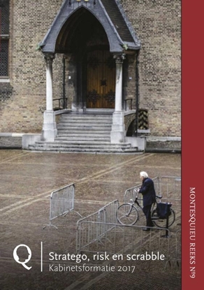 Afbeeldingen van Montesquieureeks Stratego, risk en scrabble