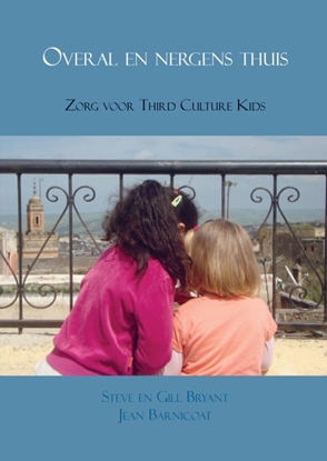 Afbeeldingen van Overal en nergens thuis