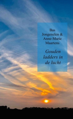 Afbeeldingen van Gouden ladders in de lucht
