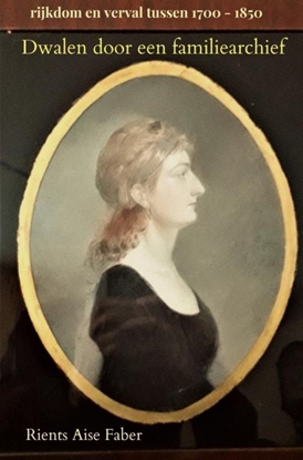 Afbeeldingen van Dwalen door een familiearchief