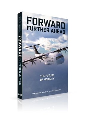 Afbeeldingen van Forward, Further Ahead