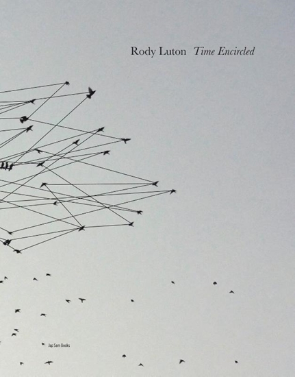 Afbeelding van Rody Luton. Time Encircled