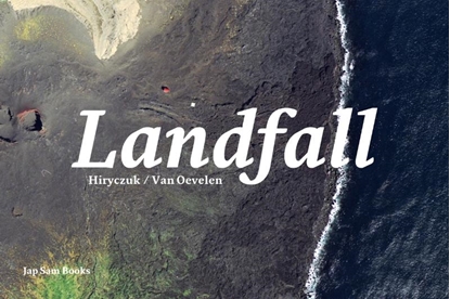 Afbeeldingen van Landfall