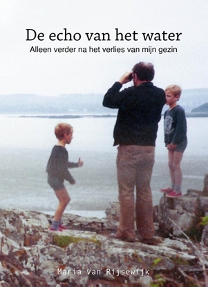 Afbeeldingen van De echo van het water
