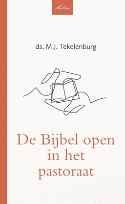 Afbeeldingen van De Bijbel open in het pastoraat