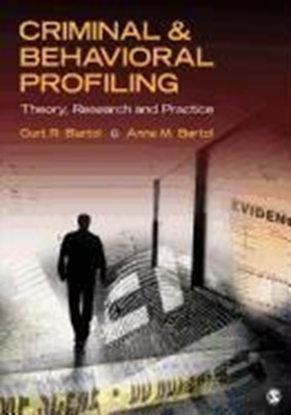 Afbeeldingen van Criminal & Behavioral Profiling