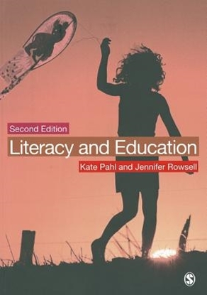Afbeeldingen van Literacy and Education
