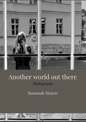 Afbeeldingen van Another world out there