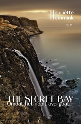 Afbeeldingen van The Secret Bay Omdat het nooit overgaat…