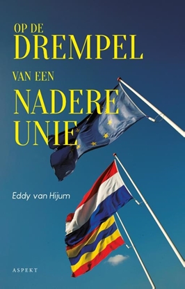Afbeeldingen van Op de drempel van een nadere unie