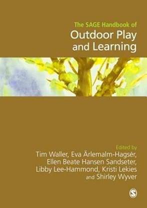 Afbeeldingen van The SAGE Handbook of Outdoor Play and Learning