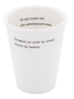 Afbeeldingen van Poëten aan tafel - het servies Porseleinen beker 'Vergeet je niet' set van 2