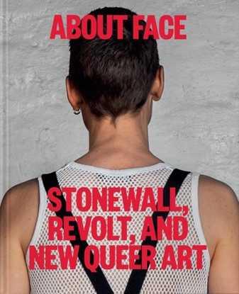 Afbeeldingen van About Face