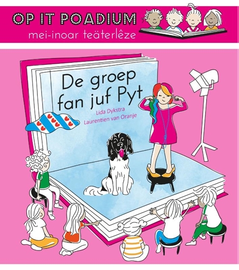Afbeelding van Op 't podium, samen theaterlezen De groep fan juf Pyt