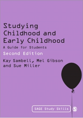 Afbeeldingen van Studying Childhood and Early Childhood: A Guide for Students