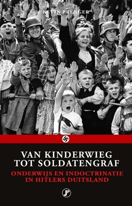 Afbeeldingen van Van kinderwieg tot soldatengraf