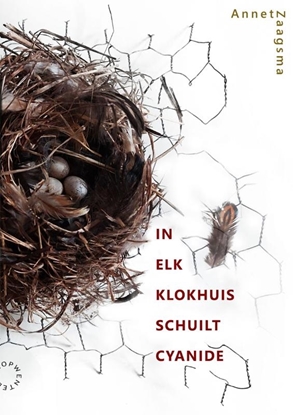 Afbeeldingen van In elk klokhuis schuilt cyanide