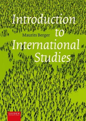Afbeeldingen van Introduction to International Studies