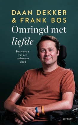 Afbeeldingen van Omringd met liefde