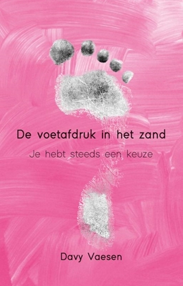 Afbeeldingen van De voetafdruk in het zand