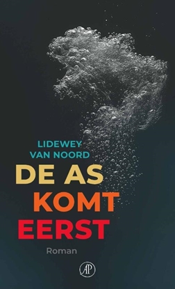 Afbeeldingen van De as komt eerst