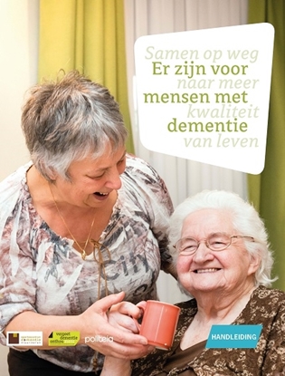 Afbeeldingen van Er zijn voor mensen met dementie: handleiding