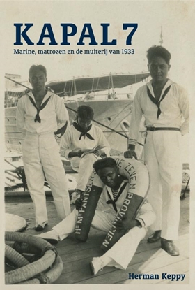 Afbeeldingen van Kapal 7
