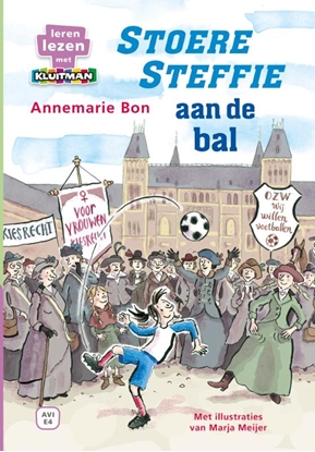 Afbeeldingen van Leren lezen met Kluitman Stoere Steffie aan de bal