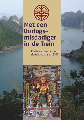 Afbeeldingen van Reisdagboeken Met een oorlogsmisdadiger in de trein