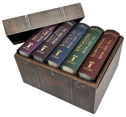 Afbeeldingen van Harry Potter: Mini Book Trunk