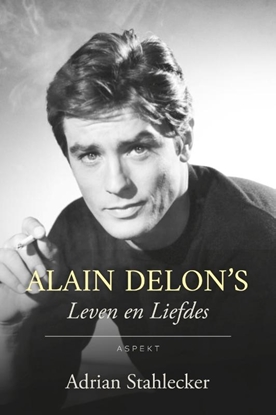 Afbeeldingen van Alain Delon's Leven en Liefdes