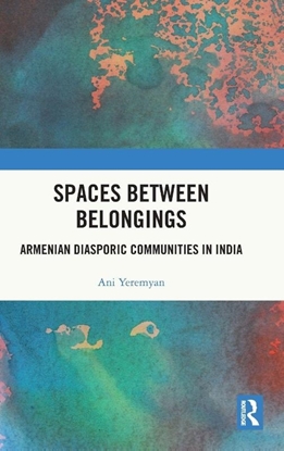 Afbeeldingen van Spaces between Belongings