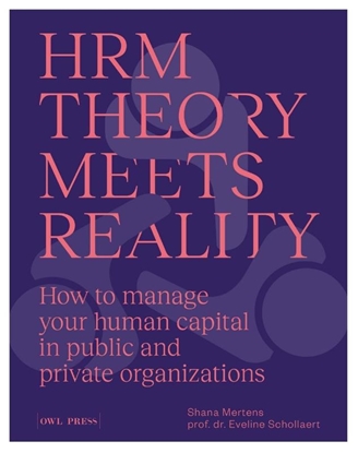Afbeeldingen van HRM: Theory Meets Reality