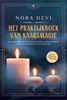 Afbeelding van Het praktijkboek van kaarsmagie: Hoe je met de kracht van kaarsen je volledige potentieel ontplooit, je wensen manifesteert en je levenspad volgt – Inclusief een meditatie om te downloaden